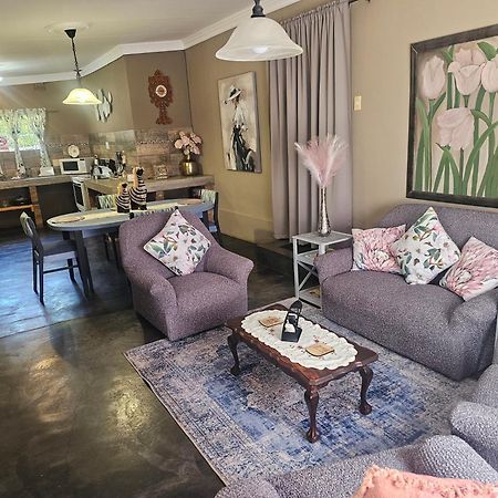 Apricity Inn Louis Trichardt Exterior photo