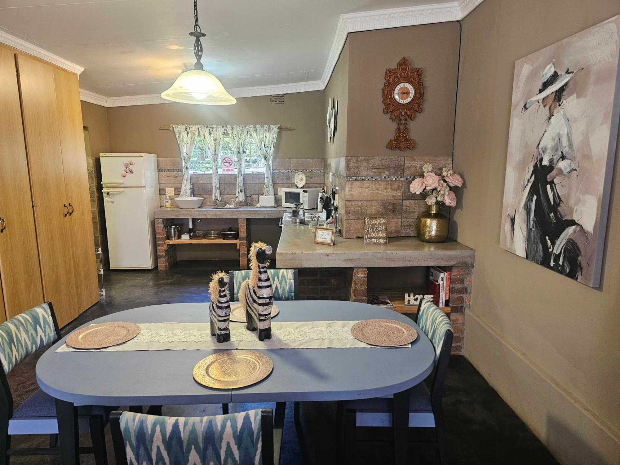 Apricity Inn Louis Trichardt Exterior photo