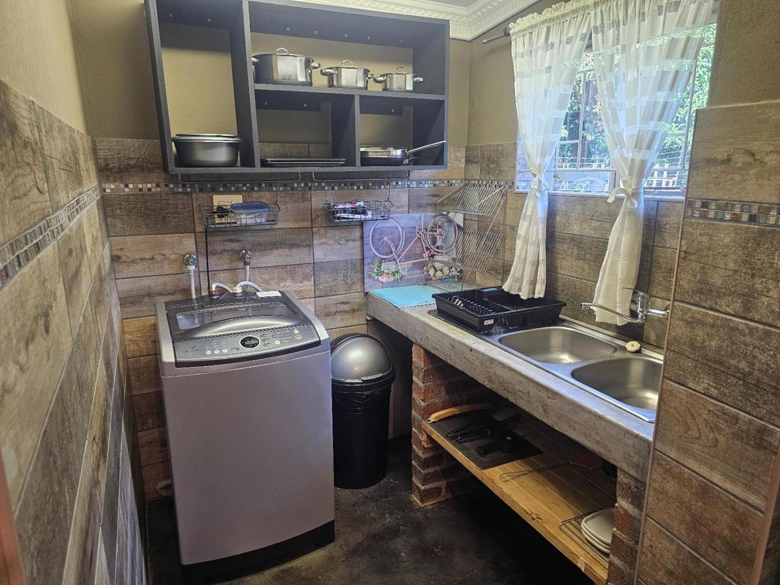 Apricity Inn Louis Trichardt Room photo
